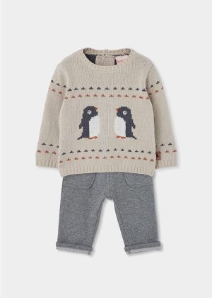 Conjunto punto de bebé niño